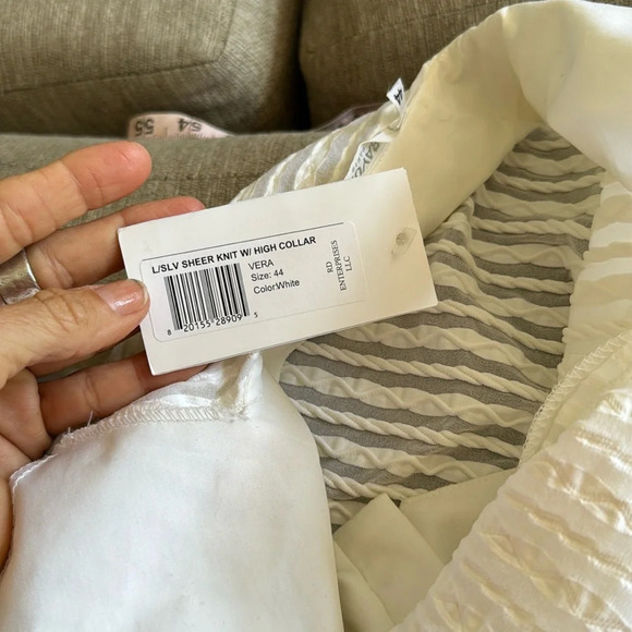 White button down long sleeve stretchy open collar Size 44 or us size 16 nwt - Picture 7 of 13